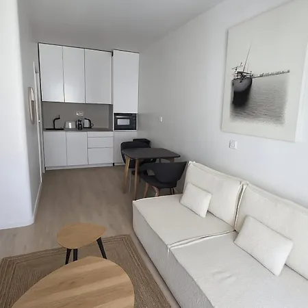 Magnifique Carre Or * Nice