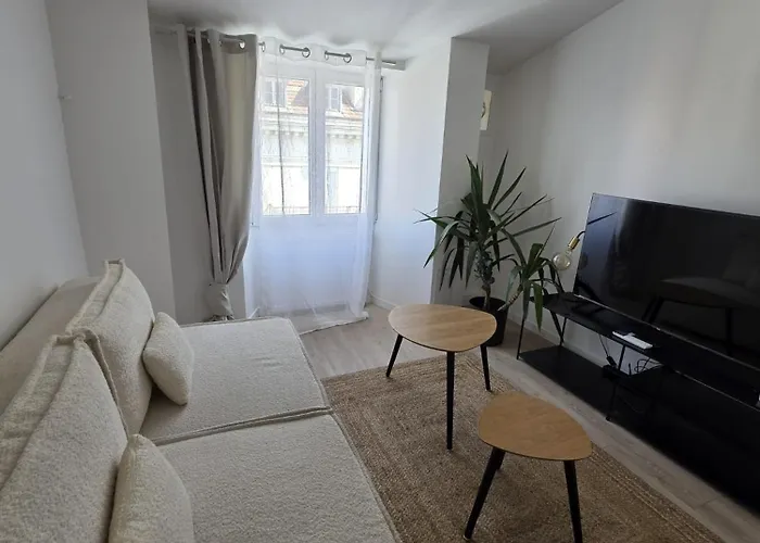 Διαμέρισμα Magnifique Carre Or